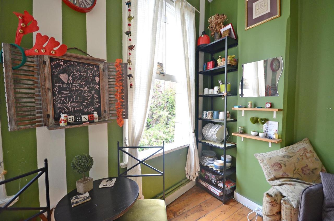 Jumba Hostel Istanbul Exterior photo